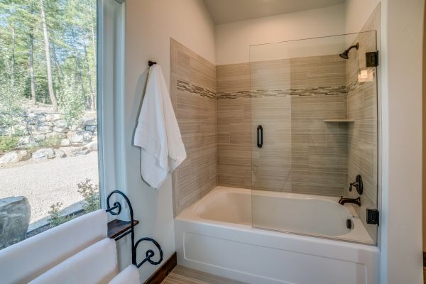 Bathroom Tub Installation in Prospect
