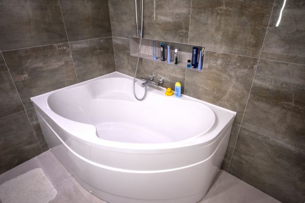 Large Bathtub Installation in Prospect