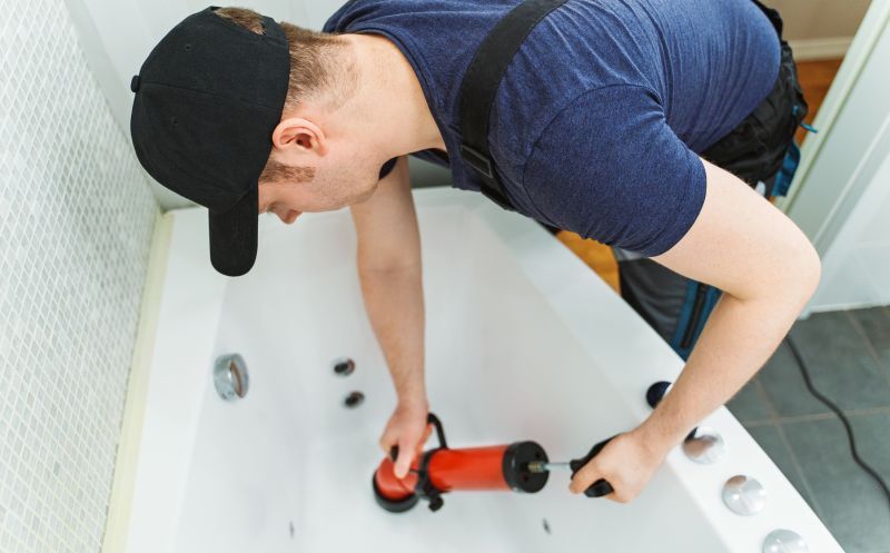 Top Bathtub Installation Companies in La Grange, KY